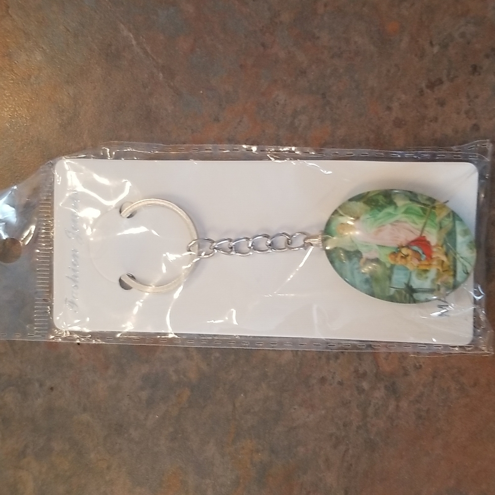 Key chain with guardian angel